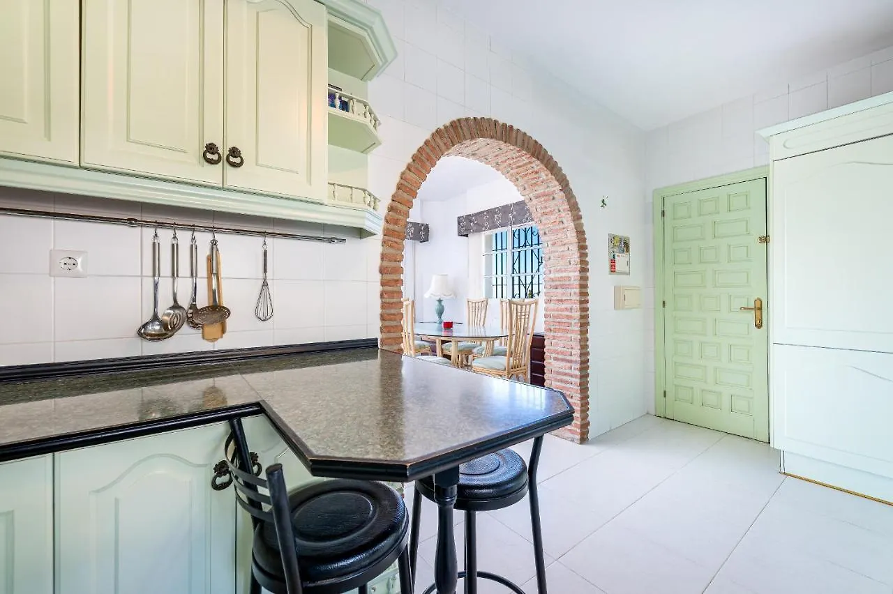 Villa With Stunning Views & Private Pool Valtocado 0*,